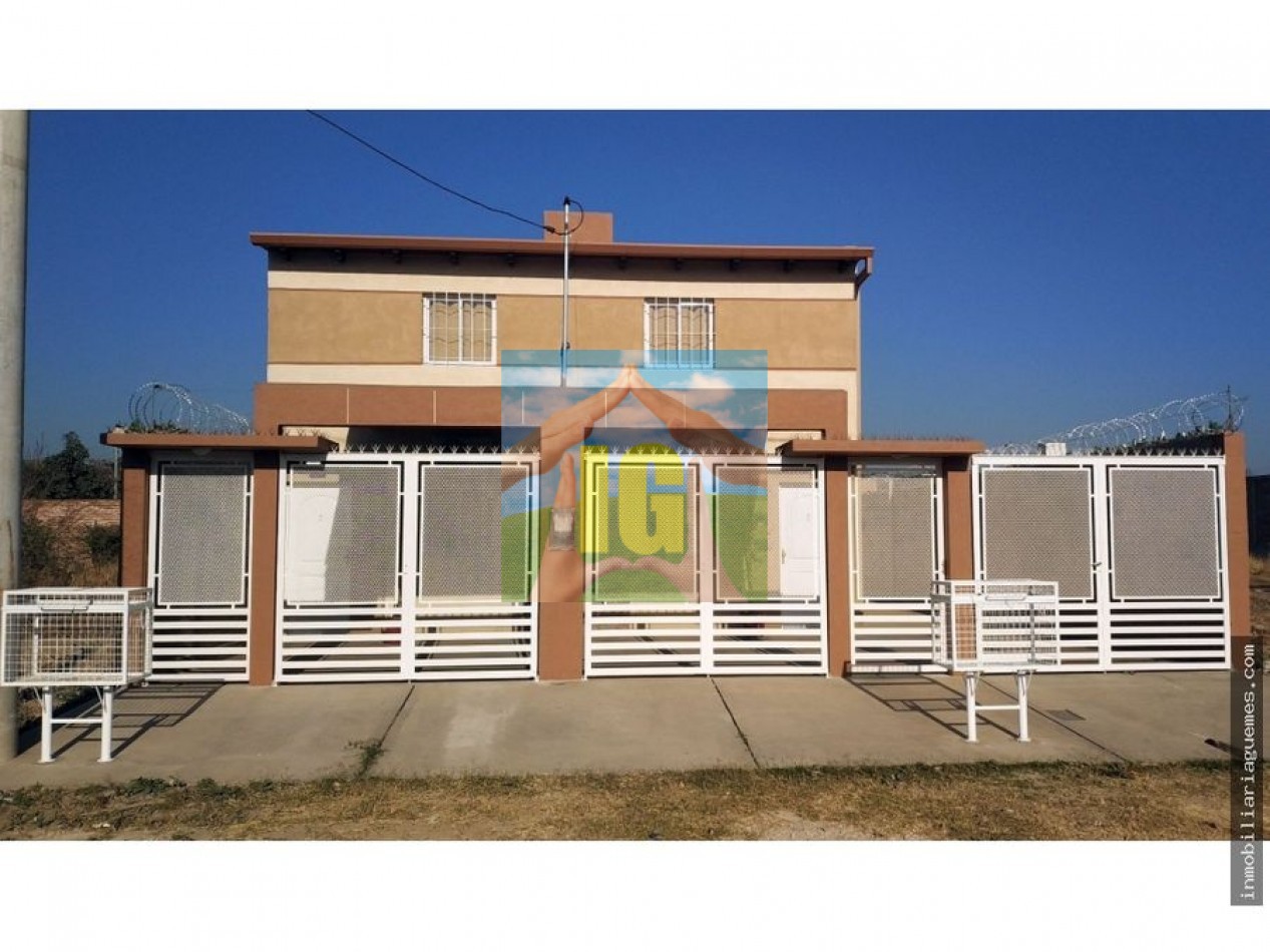 Excepcional Duplex con Cochera en General Guemes